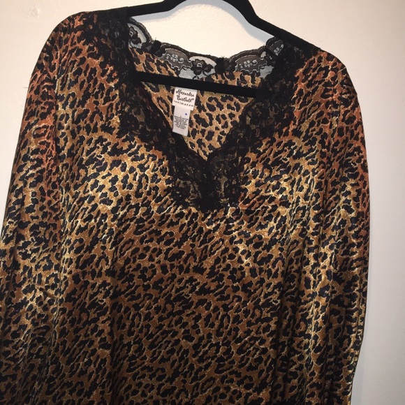 Alexandra Bartlett Intimates satin  nightgown - Picture 8 of 8